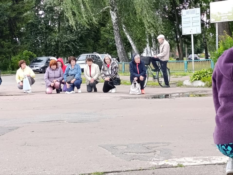 ФОТОФАКТ. У Сосниці попрощалися із Святославом Дворником