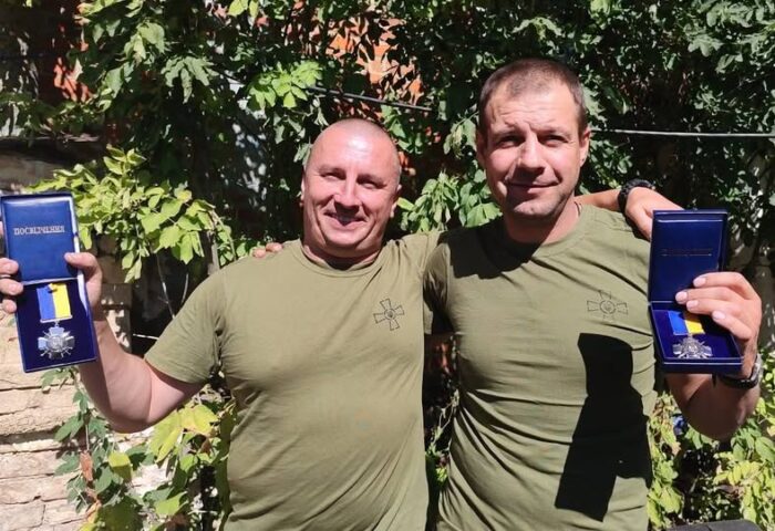 Двох військовослужбовців із Сосниччини відзначено медалями «За оборону Чернігова»