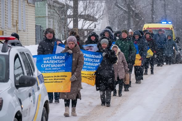 «Не мовчи! Полон вбиває!»: перша хода року на підтримку полонених у Сосницькій громаді